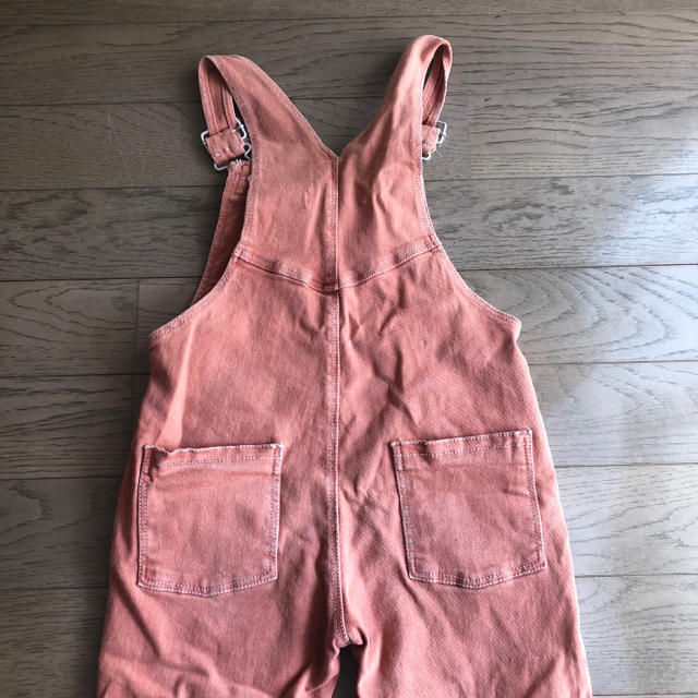 ZARA KIDS(ザラキッズ)のサロペット オーバーオール ザラ キッズ/ベビー/マタニティのキッズ服男の子用(90cm~)(パンツ/スパッツ)の商品写真