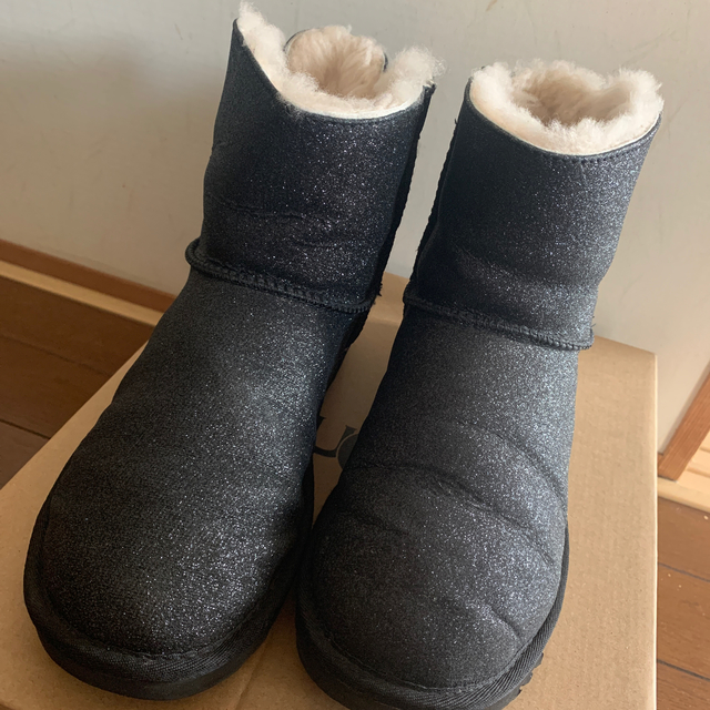 ugg ムートンブーツ