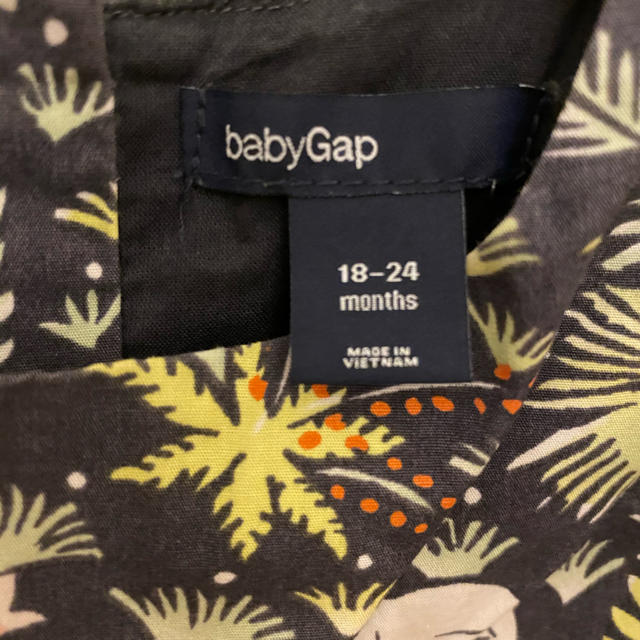 babyGAP(ベビーギャップ)のbaby gap アニマル柄カットソー　18m〜24m キッズ/ベビー/マタニティのベビー服(~85cm)(シャツ/カットソー)の商品写真