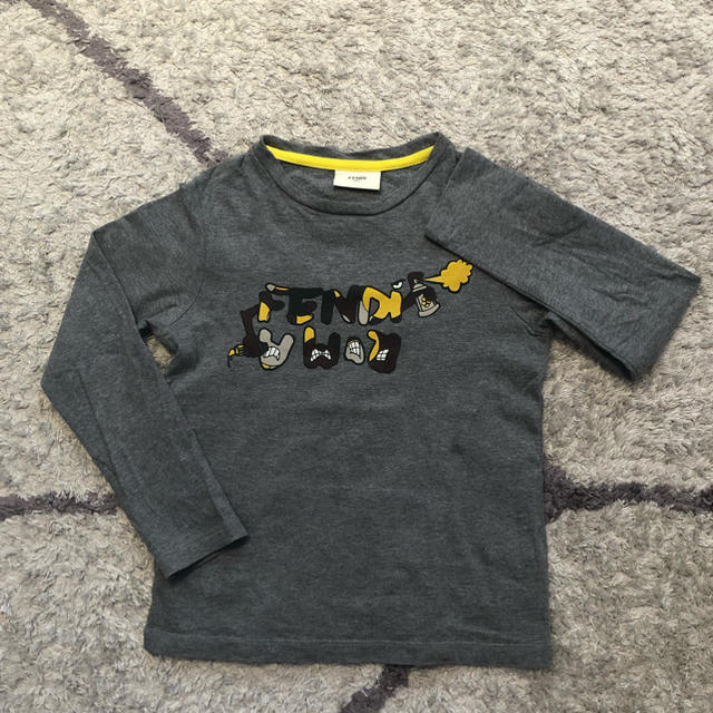 FENDI(フェンディ)のFENDI kids フェンディ　キッズ　長袖Tシャツ　サイズ6A キッズ/ベビー/マタニティのキッズ服男の子用(90cm~)(Tシャツ/カットソー)の商品写真