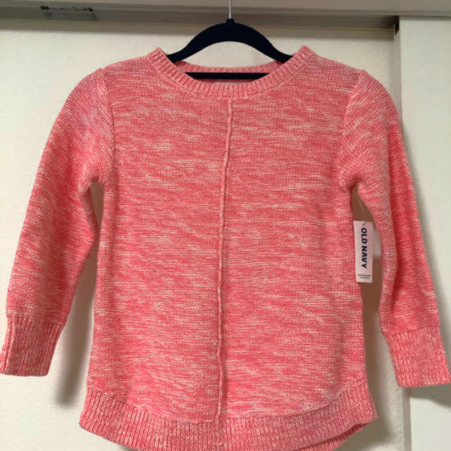 Old Navy(オールドネイビー)のOLD NAVY  新品ニット 110㎝ キッズ/ベビー/マタニティのキッズ服女の子用(90cm~)(ニット)の商品写真