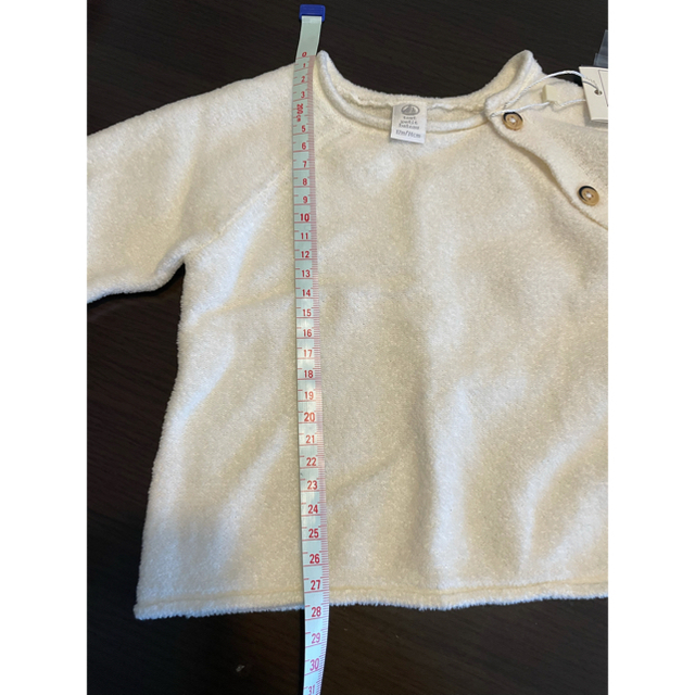 PETIT BATEAU(プチバトー)のプチバトー  パイルセットアップ　新品未使用 キッズ/ベビー/マタニティのベビー服(~85cm)(ニット/セーター)の商品写真