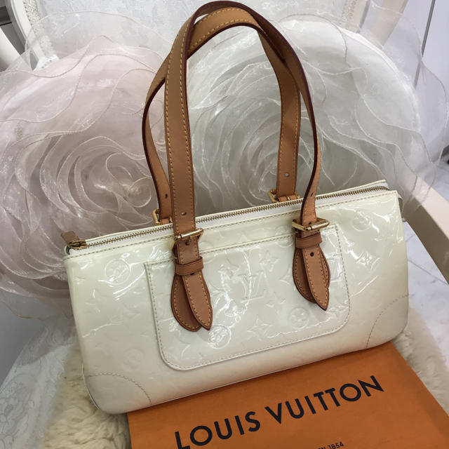 オリジナル LOUIS ルイヴィトン ローズウッドアベニュー ヴェルニ 白