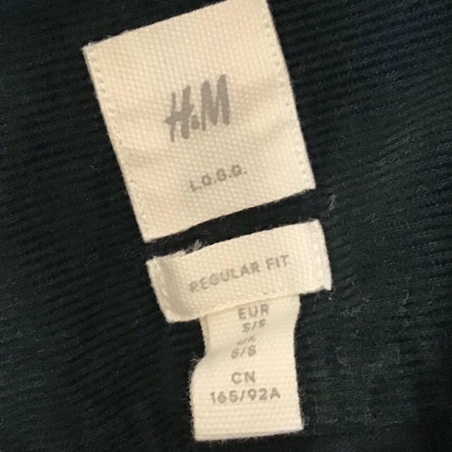 H&M(エイチアンドエム)のH＆M  コーデュロイシャツ　緑　 メンズのトップス(シャツ)の商品写真