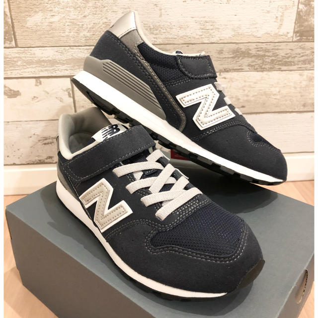 New Balance(ニューバランス)のニューバランス　キッズ　シューズ   996【20 cm】ネイビー キッズ/ベビー/マタニティのキッズ靴/シューズ(15cm~)(スニーカー)の商品写真