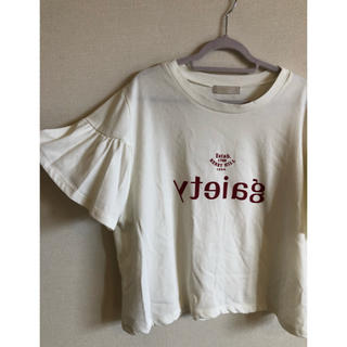 フリーズマート(FREE'S MART)の袖フリル　半袖トップス(Tシャツ(半袖/袖なし))