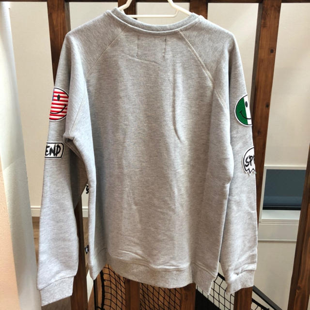 スペンド / クルーネック / PATCH FUCK www.krzysztofbialy.com