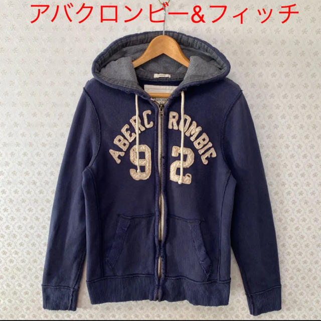 Abercrombie&Fitch(アバクロンビーアンドフィッチ)の❇️ヴィンテージ風合加工❇️アバクロンビー&フィッチ❇️ジップアップ  パーカー メンズのトップス(パーカー)の商品写真