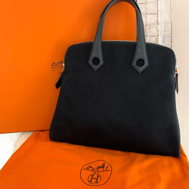 Hermes(エルメス)のエルメス　サックイブーPM ブラック　ハンドバッグ ハンドメイドのファッション小物(バッグ)の商品写真