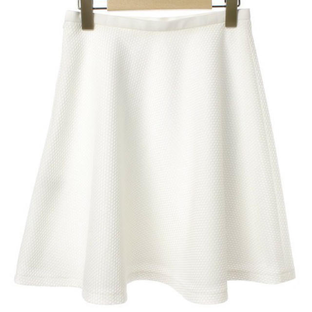 JUSGLITTY(ジャスグリッティー)のジャス🎀ハニーメッシュフレアスカート1 レディースのスカート(ミニスカート)の商品写真