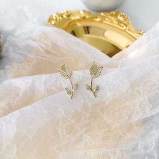 TULIP Pierce (ピアス)