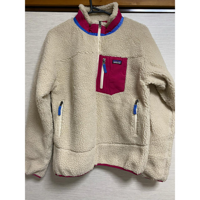 patagonia(パタゴニア)のpatagonia レトロX  キッズ/ベビー/マタニティのキッズ服男の子用(90cm~)(ジャケット/上着)の商品写真