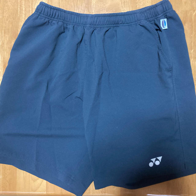 YONEX(ヨネックス)のヨネックス　ハーフパンツ ショートパンツ　メンズ　L  グレー スポーツ/アウトドアのスポーツ/アウトドア その他(バドミントン)の商品写真