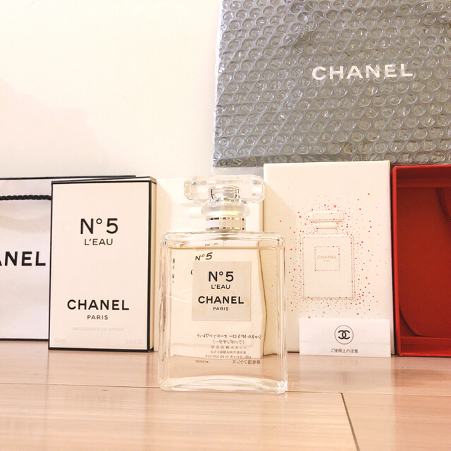 CHANEL N°5ローオードゥトワレット(ヴァポリザター)　100ml