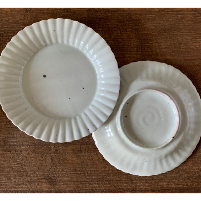 安藤雅信  輪花皿  未使用  2枚 インテリア/住まい/日用品のキッチン/食器(食器)の商品写真