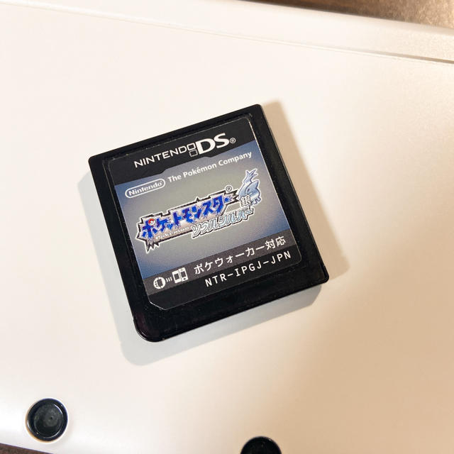 ニンテンドーDS(ニンテンドーDS)のポケモン　ソウルシルバー DS ソフトのみ エンタメ/ホビーのゲームソフト/ゲーム機本体(携帯用ゲームソフト)の商品写真