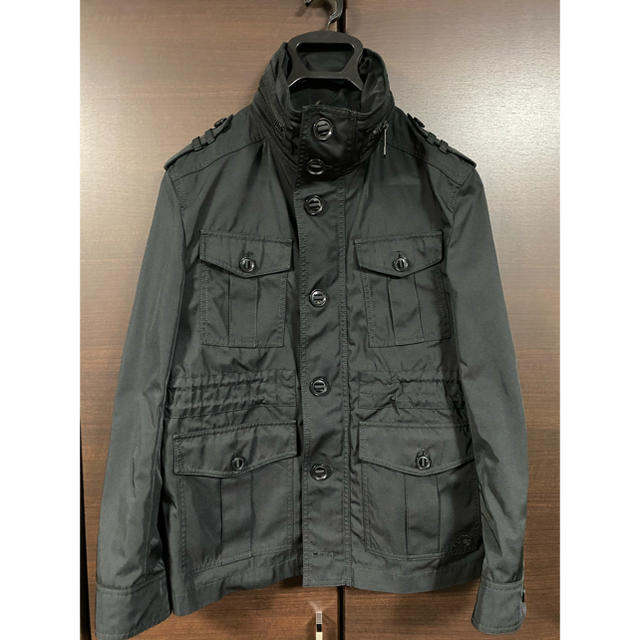 BURBERRY BLACK LABEL(バーバリーブラックレーベル)のBurberry BLACK LABEL ジャケット　黒 メンズのジャケット/アウター(ミリタリージャケット)の商品写真