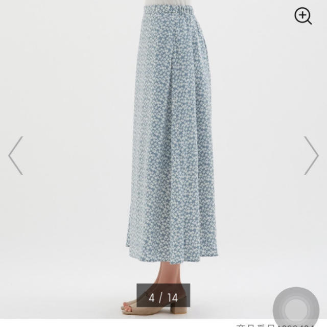 GU(ジーユー)の未着用⭐️美品⭐️ GU フラワープリントスカート　XL レディースのスカート(ロングスカート)の商品写真
