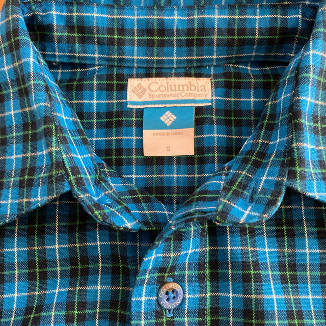 Columbia(コロンビア)の【値下げ】コロンビア　メンズシャツ メンズのトップス(シャツ)の商品写真