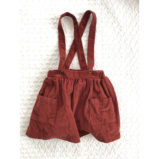 Caramel baby&child (キャラメルベビー&チャイルド)の美品 コーデュロイ 吊りスカート monbebe Corduroy skirt キッズ/ベビー/マタニティのキッズ服女の子用(90cm~)(スカート)の商品写真