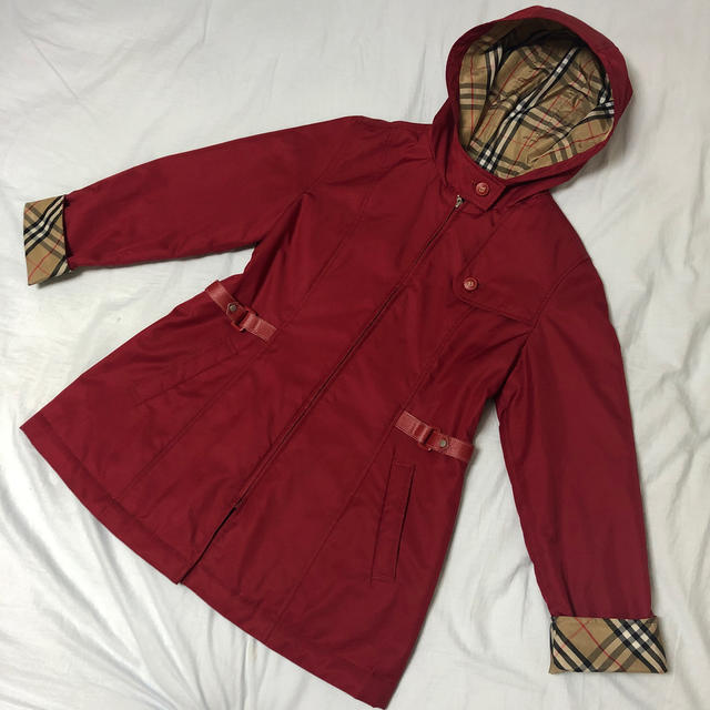 BURBERRY(バーバリー)のバーバリー  コート　160㎝ キッズ/ベビー/マタニティのキッズ服女の子用(90cm~)(コート)の商品写真