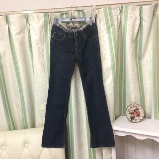 バーバリー(BURBERRY)の美品🌺ｂｕｒｂｅｒｒｙ JEANS値下げ(デニム/ジーンズ)