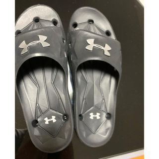 アンダーアーマー(UNDER ARMOUR)のアンダーアーマー　未使用　サンダル(トレーニング用品)