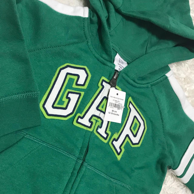 GAP(ギャップ)のGAP パーカー キッズ/ベビー/マタニティのベビー服(~85cm)(トレーナー)の商品写真