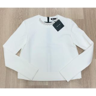 バーニーズニューヨーク(BARNEYS NEW YORK)のヨーコチャン  パールブラウス　白　36 新品未使用　YOKO CHAN(シャツ/ブラウス(長袖/七分))