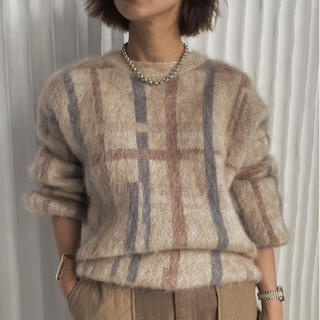 アメリヴィンテージ(Ameri VINTAGE)のPAINT CHECK FLUFFY KNIT ベージュ(ニット/セーター)