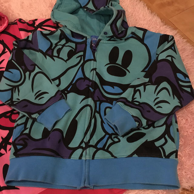 Disney(ディズニー)のゆりこ様専用　ディズニー　パーカー レディースのジャケット/アウター(その他)の商品写真
