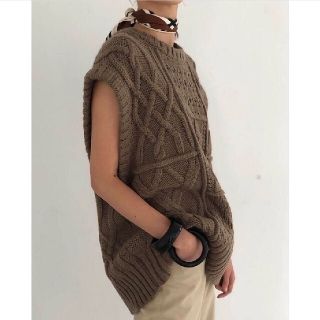 トゥデイフル(TODAYFUL)の【美品】TODAYFUL Cable Knit Vest トゥデイフル ニット(ニット/セーター)