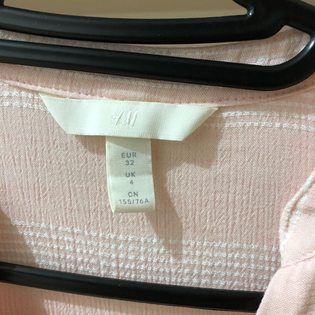 H&M(エイチアンドエム)の[momo様専用]H&M 長袖シャツ　(Lサイズ) レディースのトップス(シャツ/ブラウス(長袖/七分))の商品写真