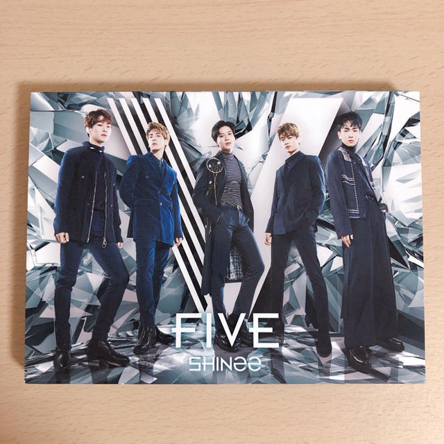 SHINee(シャイニー)のSHINee アルバム FIVE 【初回限定盤B】 エンタメ/ホビーのCD(K-POP/アジア)の商品写真
