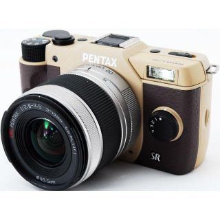 ペンタックス(PENTAX)の❤️手の平サイズ❤️レアな秋色カラー❤️スマホに送れる❤️ペンタックス Q10(ミラーレス一眼)