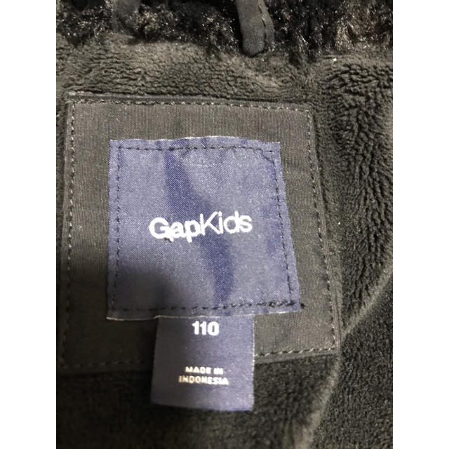 GAP Kids(ギャップキッズ)の☆ GAP kids 袖バルーン黒モッズコート サイズ110 ☆ キッズ/ベビー/マタニティのキッズ服女の子用(90cm~)(コート)の商品写真