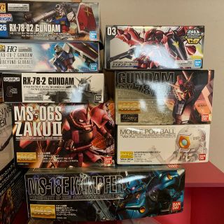 BANDAI - ガンプラ 8点 まとめ売りの通販 by ちん太郎商店｜バンダイ ...