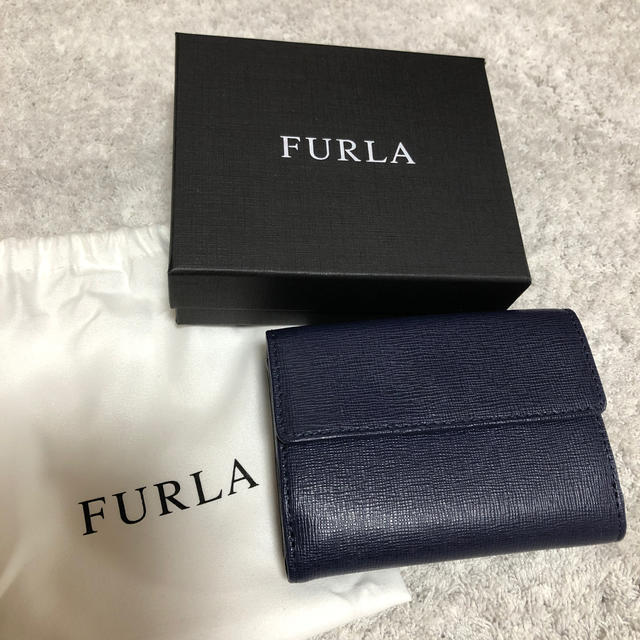 レディースFURLA ミニウォレット　財布　新品未使用