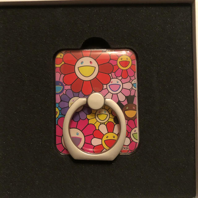 MOMA(モマ)の村上隆　Flower Smartphone Ring❣️スマホ　リンク　赤 スマホ/家電/カメラのスマホアクセサリー(その他)の商品写真