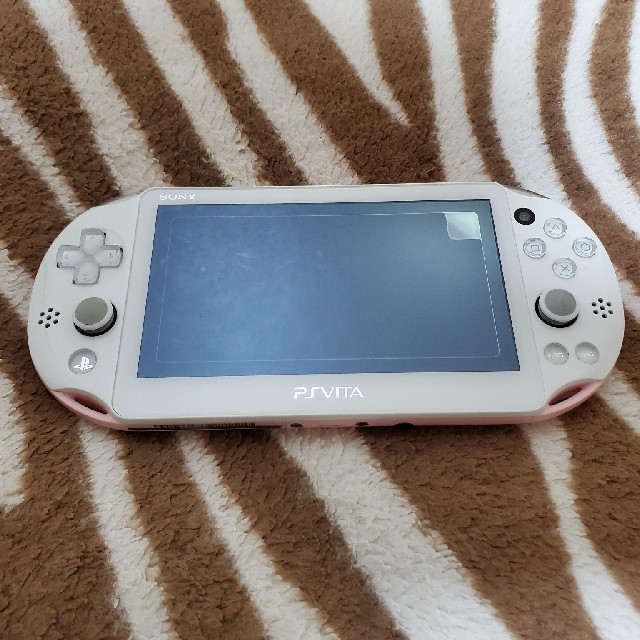 携帯用ゲーム機本体PlayStation vita　PCH-2000　ピンク&ホワイト