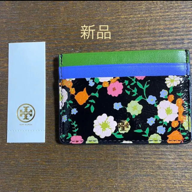 Tory Burch(トリーバーチ)の新品☆トリーバーチ 花柄カードケース レディースのファッション小物(名刺入れ/定期入れ)の商品写真