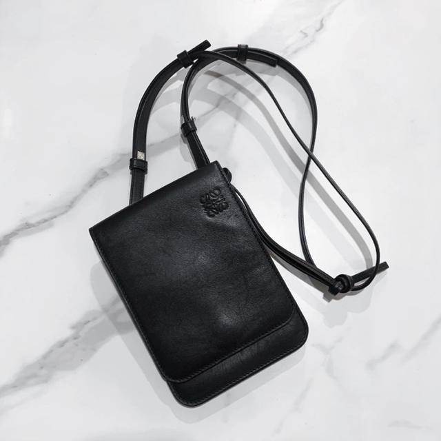 LOEWE ショルダーバッグ