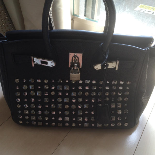 EmiriaWiz(エミリアウィズ)のボヤージュバック ブラック レディースのバッグ(ハンドバッグ)の商品写真