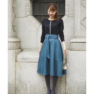 トッコ(tocco)の【美品】トッコクローゼット　フレアスカート(ひざ丈スカート)