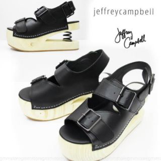 ジェフリーキャンベル(JEFFREY CAMPBELL)のJEFFREY CAMPBELLサンダル(サンダル)