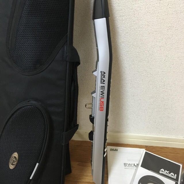 AKAI（アカイ）EWI USBプロフェッショナル未使用品 楽器の管楽器(その他)の商品写真