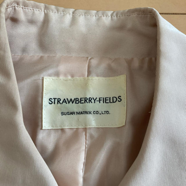 STRAWBERRY-FIELDS(ストロベリーフィールズ)の専用商品 レディースのジャケット/アウター(トレンチコート)の商品写真