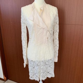 ビーシービージーマックスアズリア(BCBGMAXAZRIA)のBCBG レースワンピース(ひざ丈ワンピース)