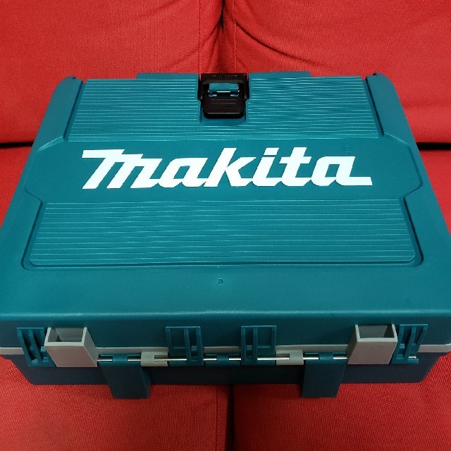 Makita 【新品・未使用】マキタ純正 インパクトレンチTW300DRGX 18V6.0Ahの通販 by AKII's shop｜マキタならラクマ