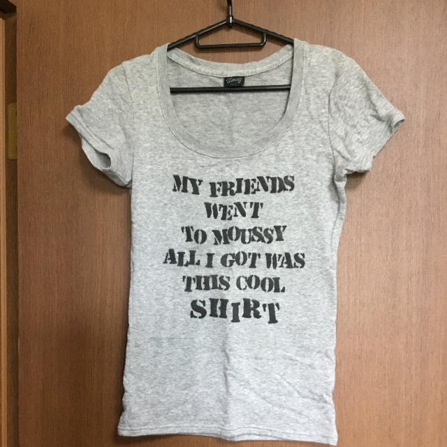 moussy(マウジー)のマウジー　Tシャツ レディースのトップス(Tシャツ(半袖/袖なし))の商品写真